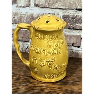 Large Yellow Cearmic Grated Cheese‎ Shaker